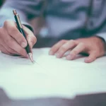 Ký giấy ủy quyền POA